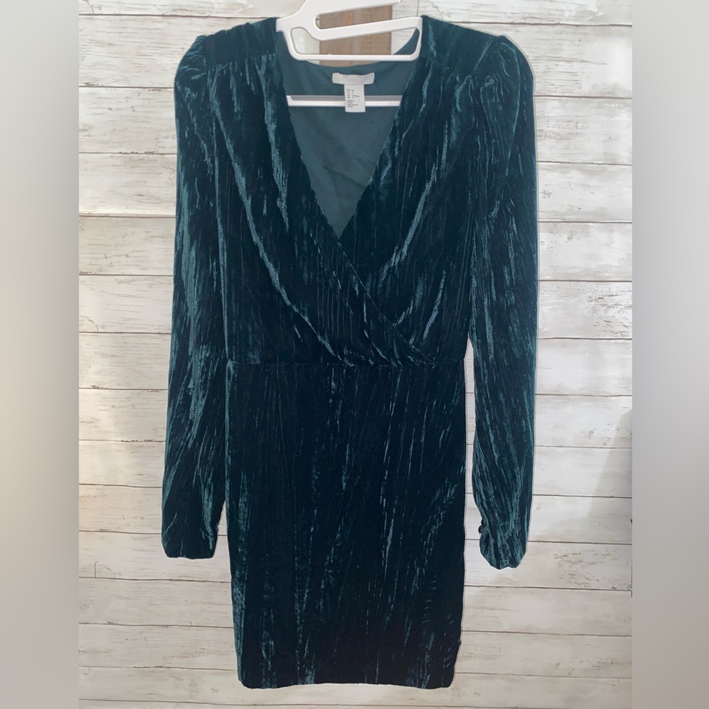 H&M Deep Christmas Green‎ Velvet Long Sleeve Dress